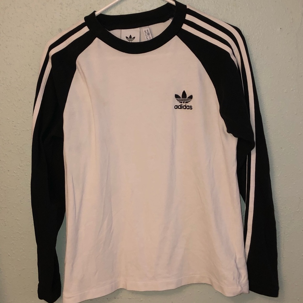 Adidas long sleeve Tee shirt!